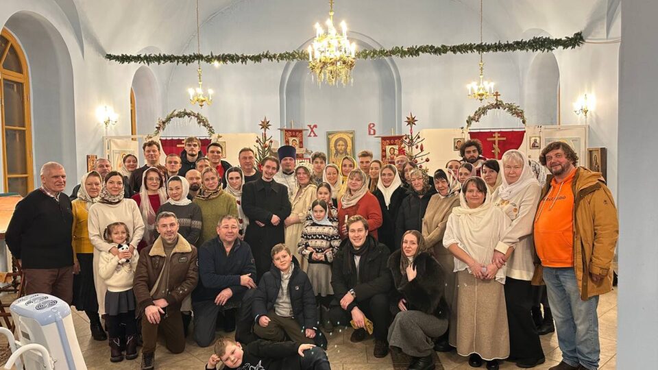 Рождество Христово в Скорбященском храме Ассаурово