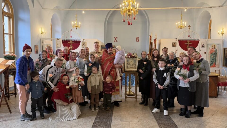 Неделя Жен — Мироносиц
